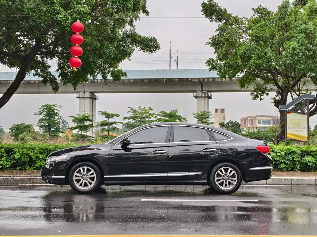 Honda Spirior — фото 6
