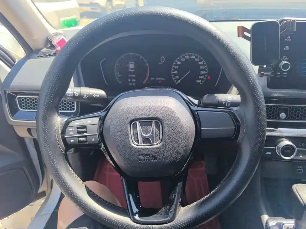 Honda Civic — фото 11