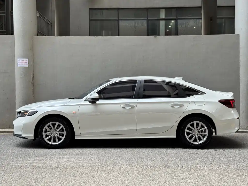 Honda Civic — фото 3