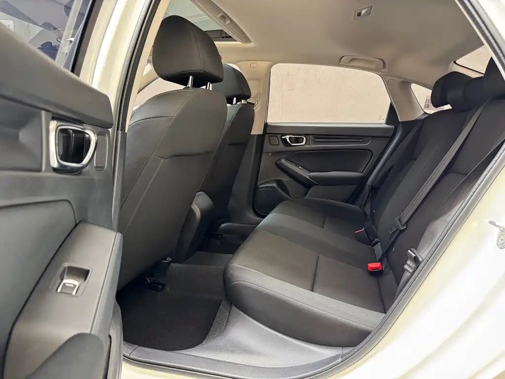 Honda Civic — фото 7
