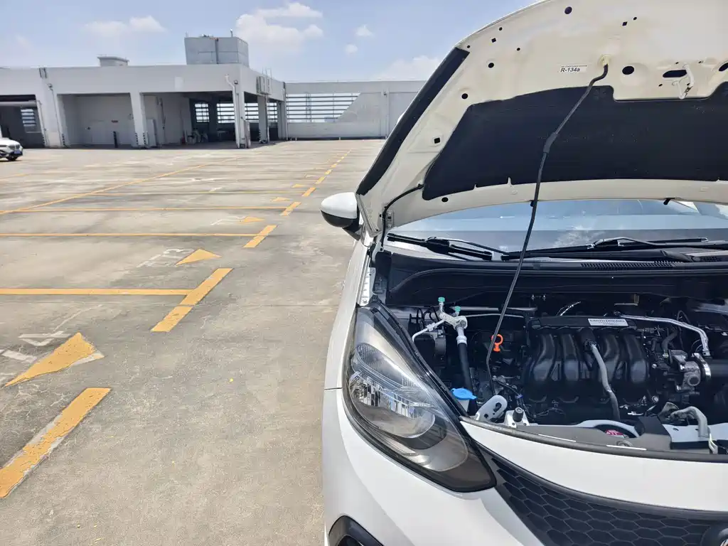 Honda Fit — фото 15