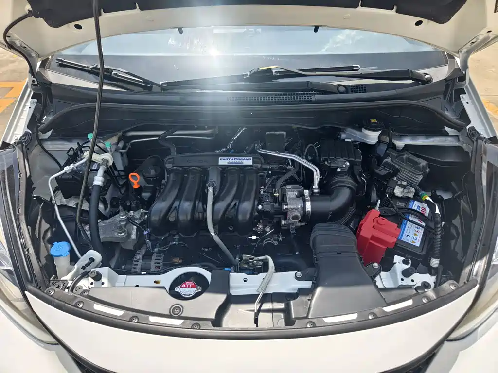 Honda Fit — фото 17