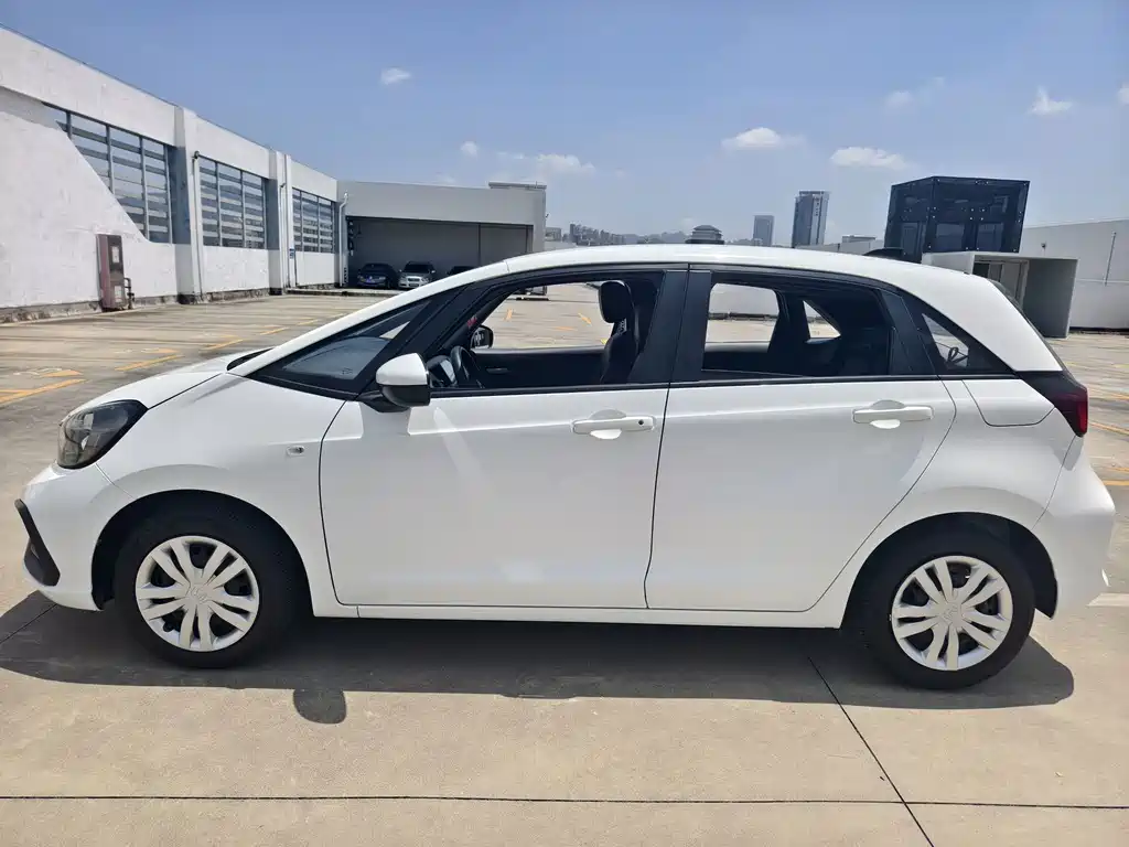 Honda Fit — фото 3