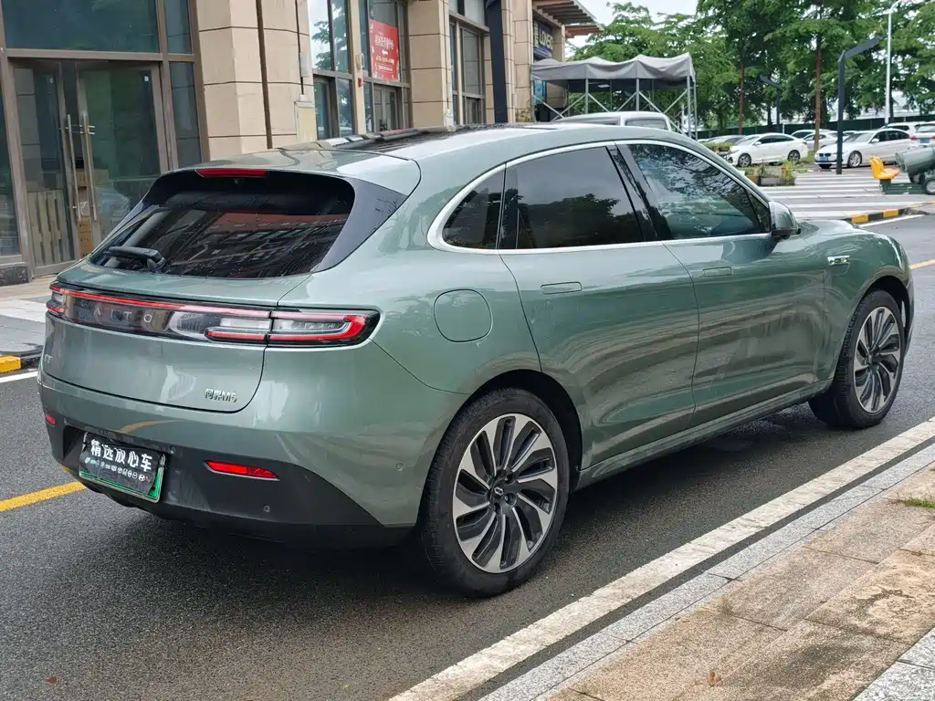 AITO AITO M5 — фото 5