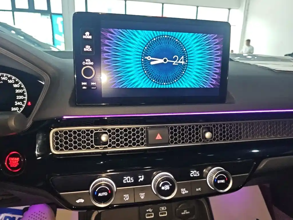 Honda Civic — фото 13