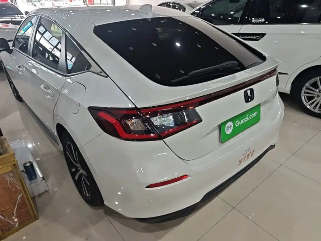Honda Civic — фото 5