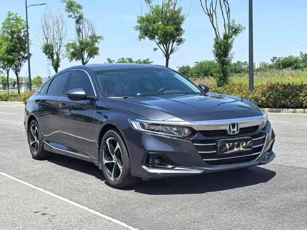 Honda Accord — фото 2
