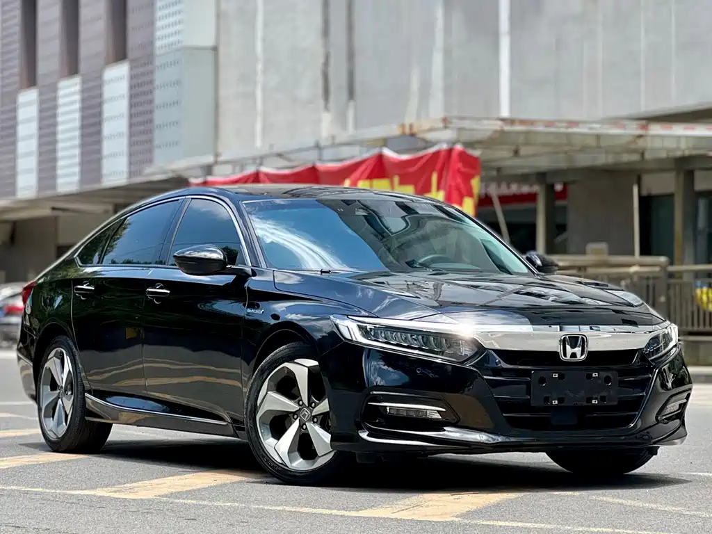 Honda Accord — фото 3