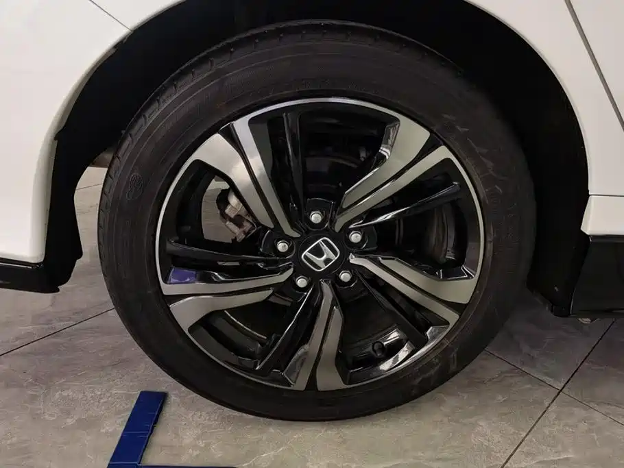 Honda Civic — фото 6