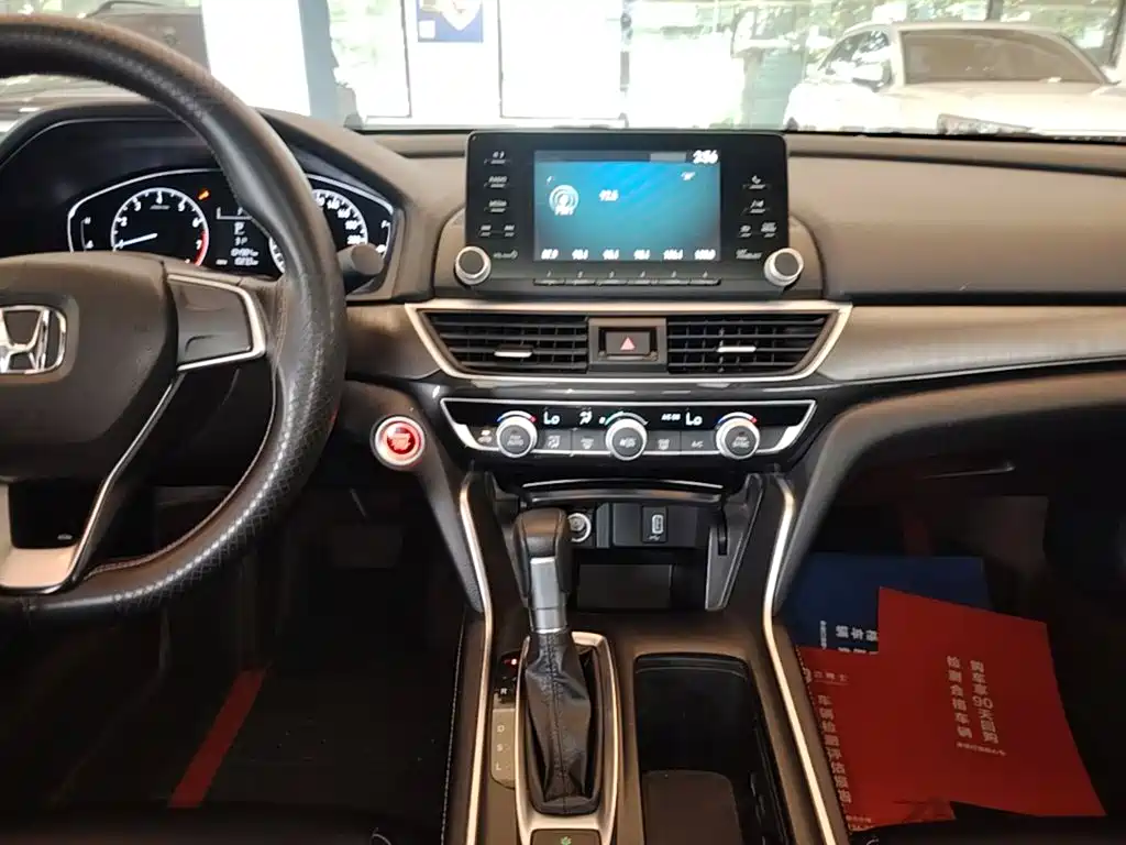 Honda Inspire — фото 13