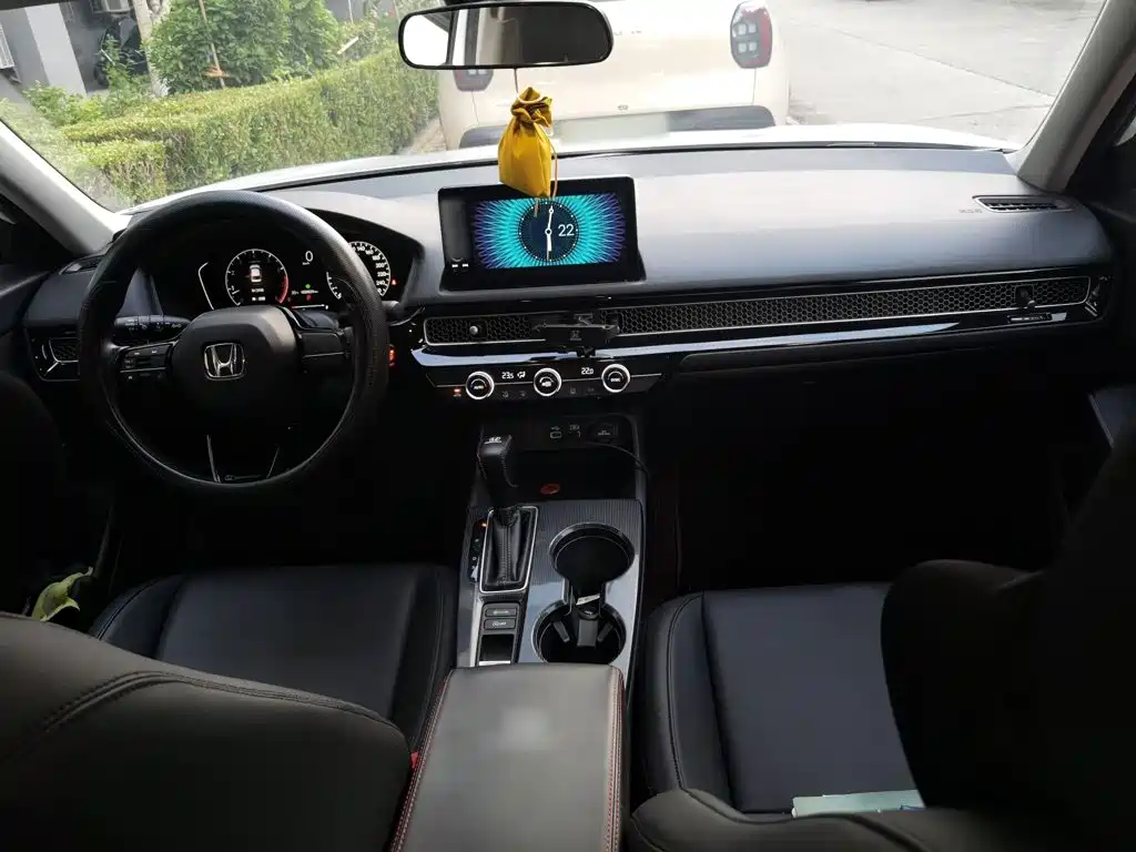 Honda Civic — фото 13