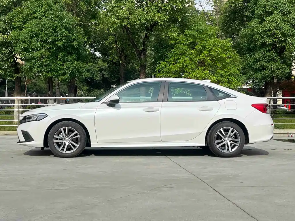 Honda Civic — фото 3