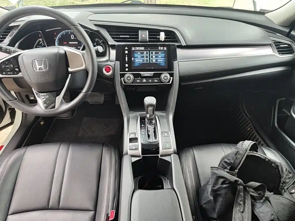 Honda Civic — фото 13