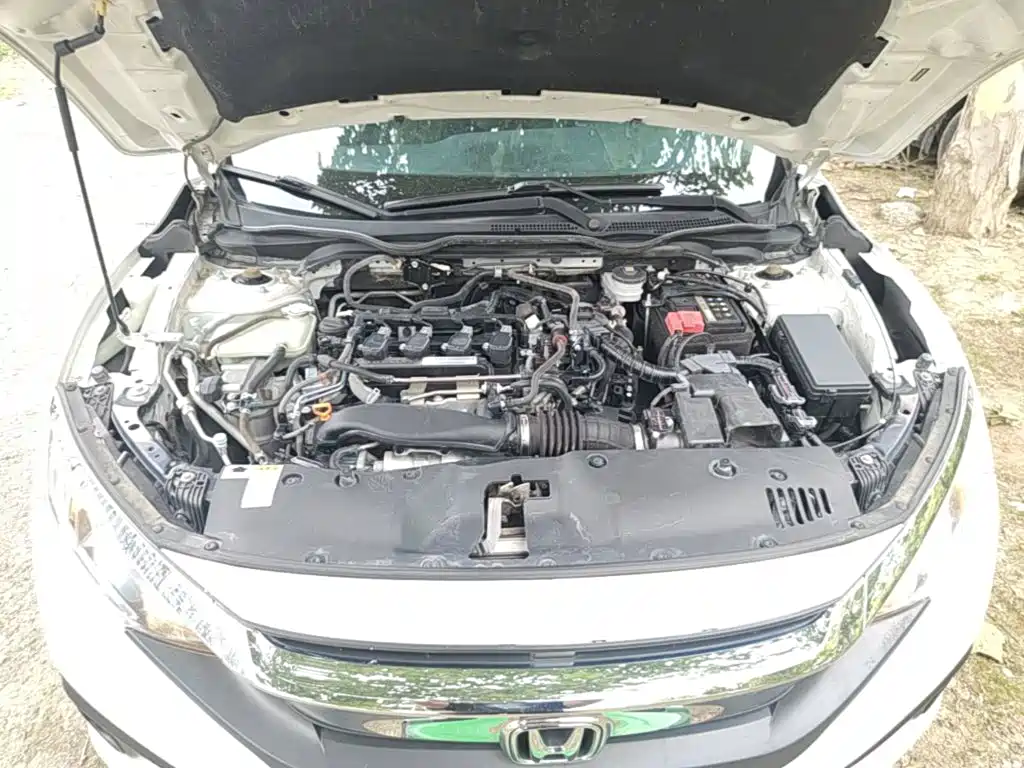 Honda Civic — фото 20