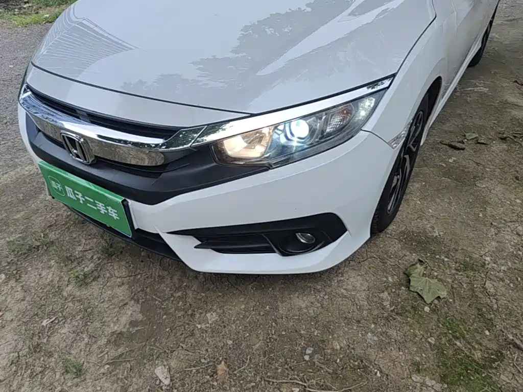 Honda Civic — фото 24