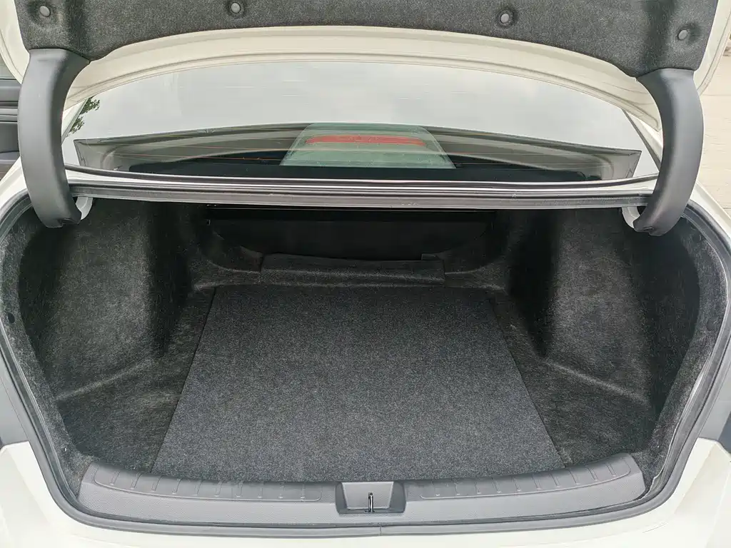 Honda Civic — фото 14
