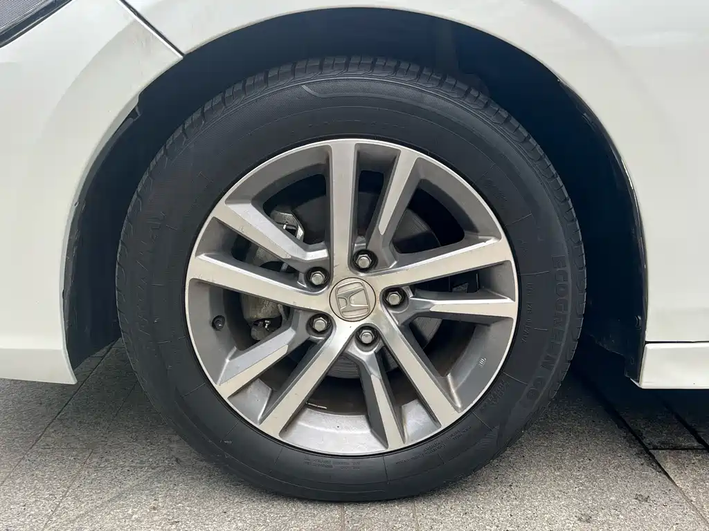 Honda Civic — фото 15