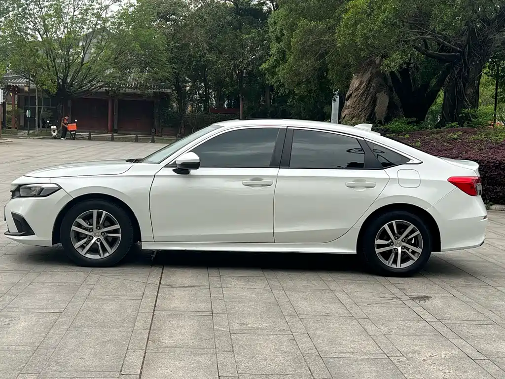 Honda Civic — фото 6