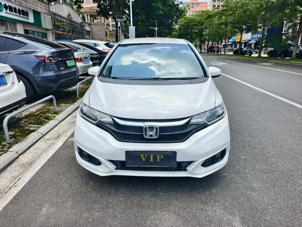 Honda Fit — фото 3