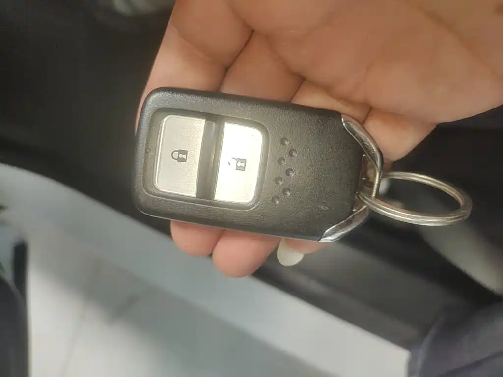 Honda Fit — фото 9