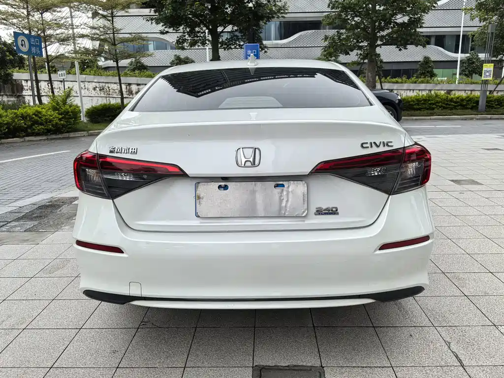 Honda Civic — фото 5
