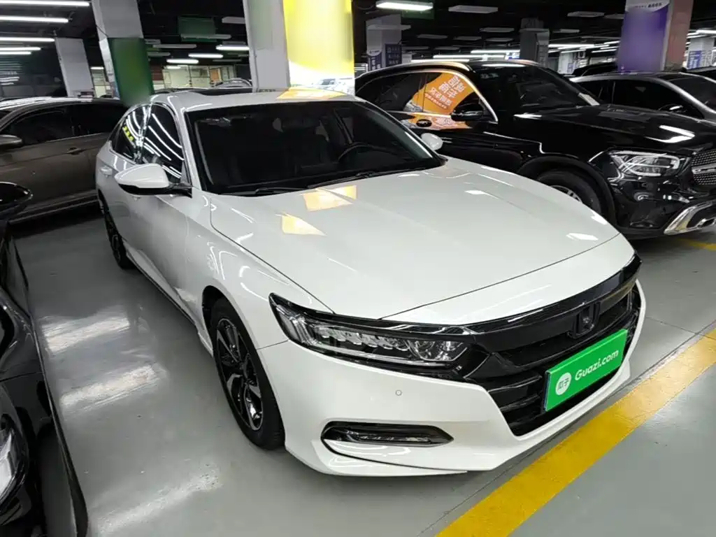 Honda Accord — фото 4