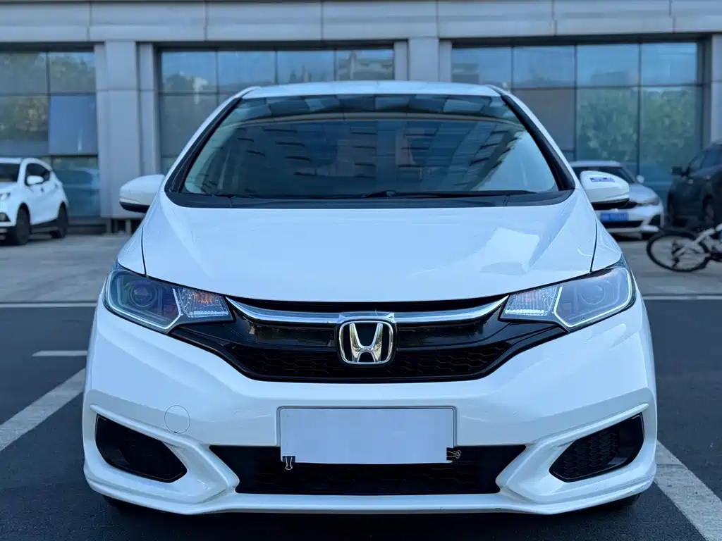 Honda Fit — фото 2
