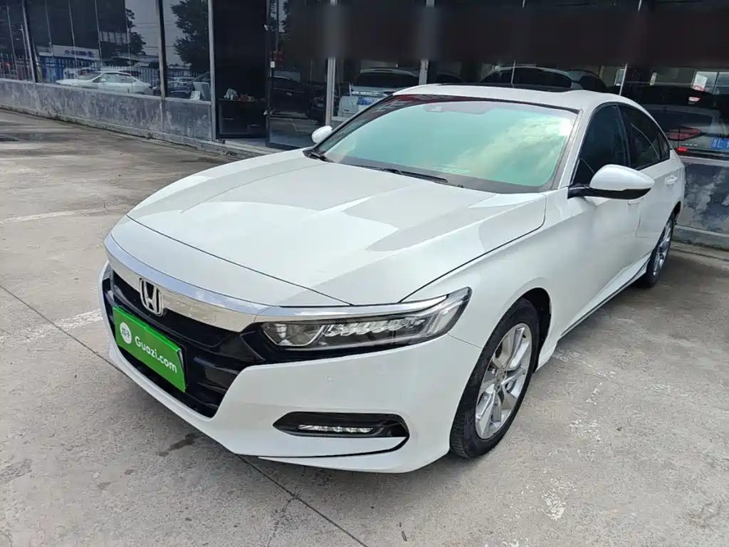 Honda Accord — фото 2