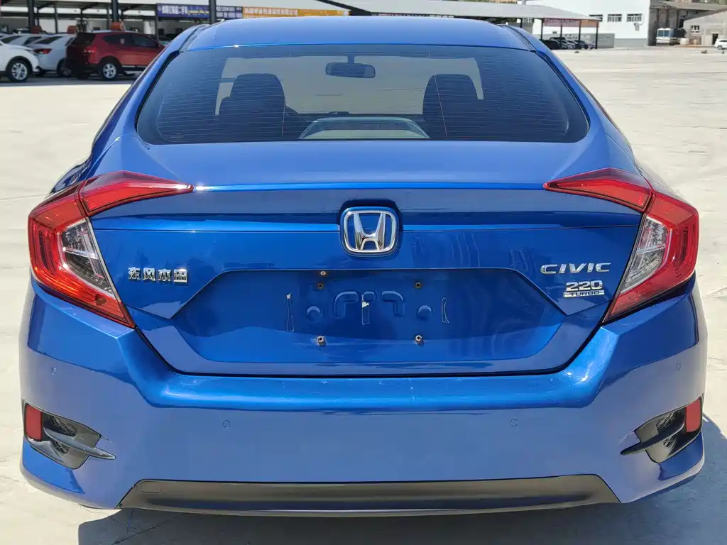 Honda Civic — фото 8