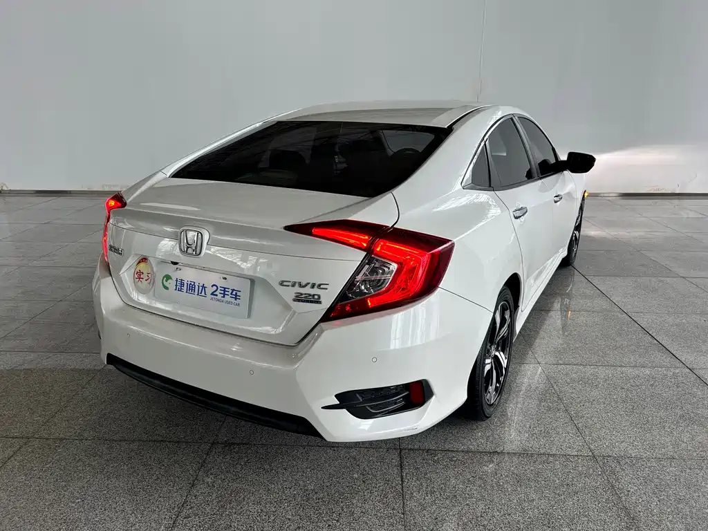 Honda Civic — фото 2