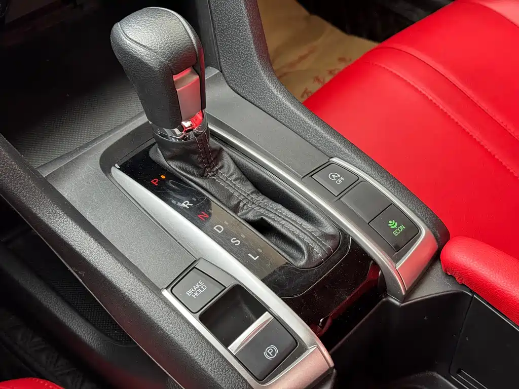 Honda Civic — фото 13