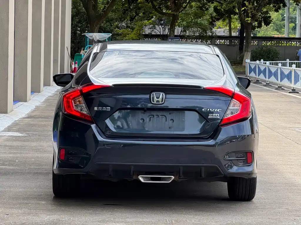 Honda Civic — фото 4