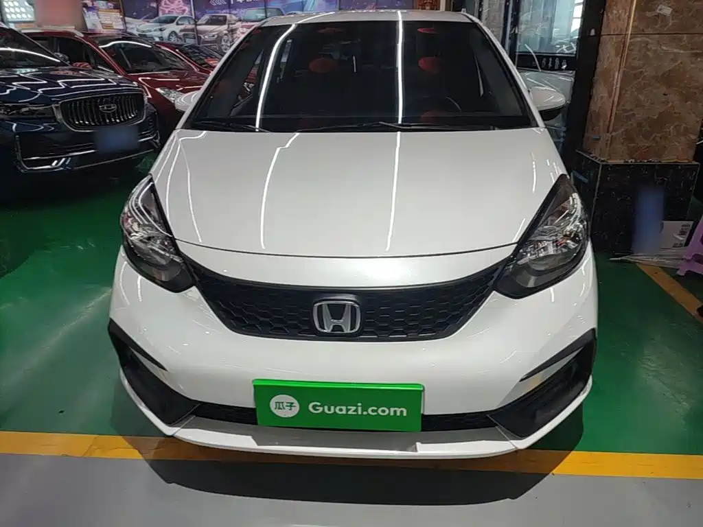Honda Fit — фото 3