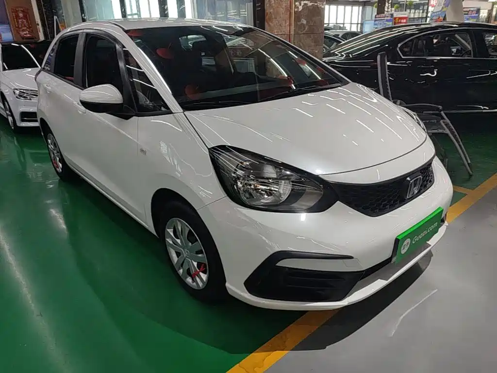 Honda Fit — фото 4