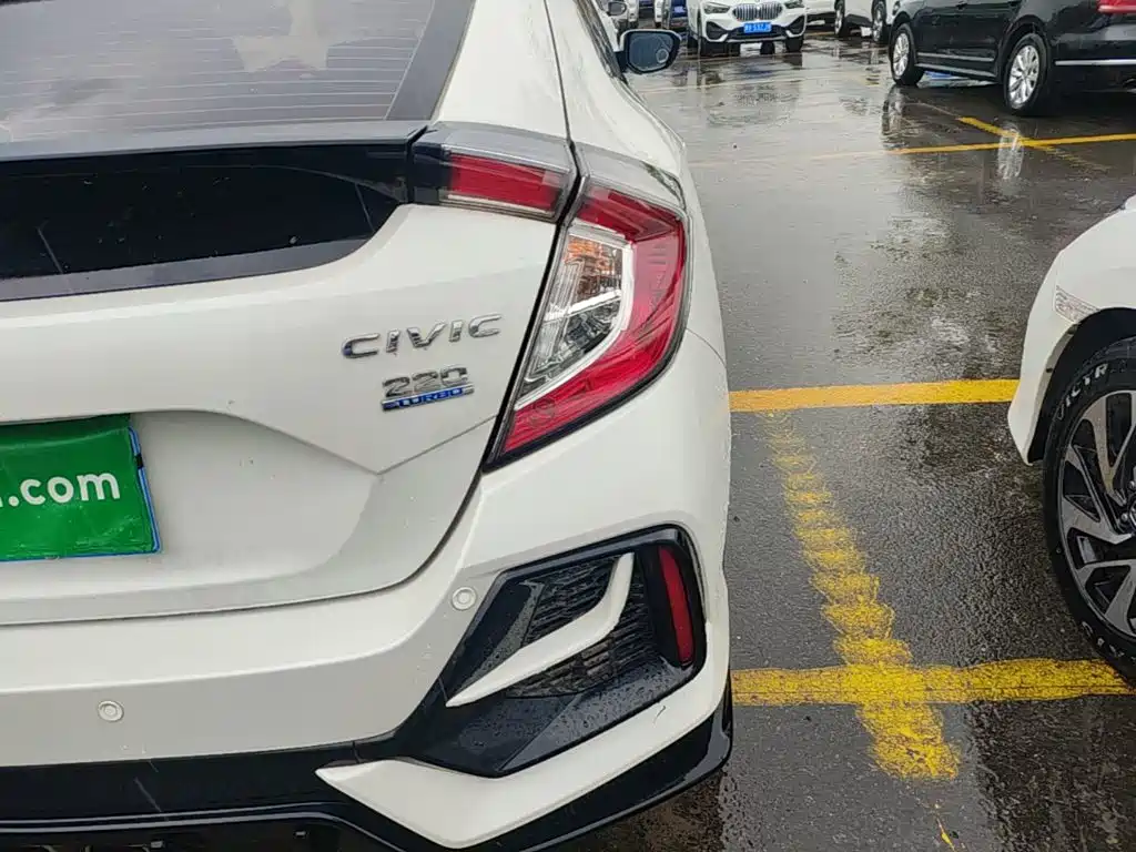Honda Civic — фото 8