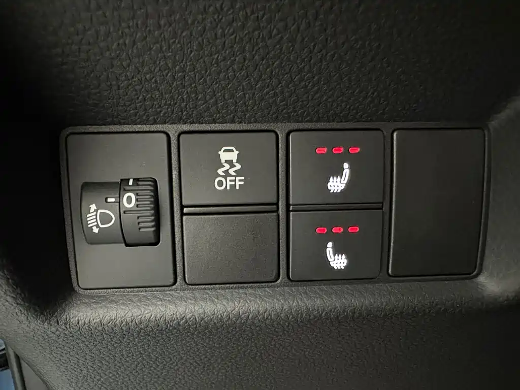 Honda Fit — фото 17