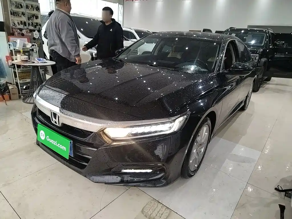 Honda Accord — фото 2
