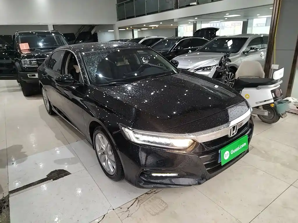 Honda Accord — фото 22