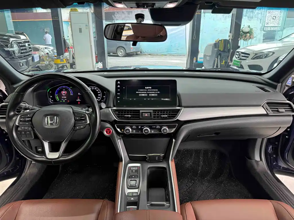 Honda Inspire — фото 15