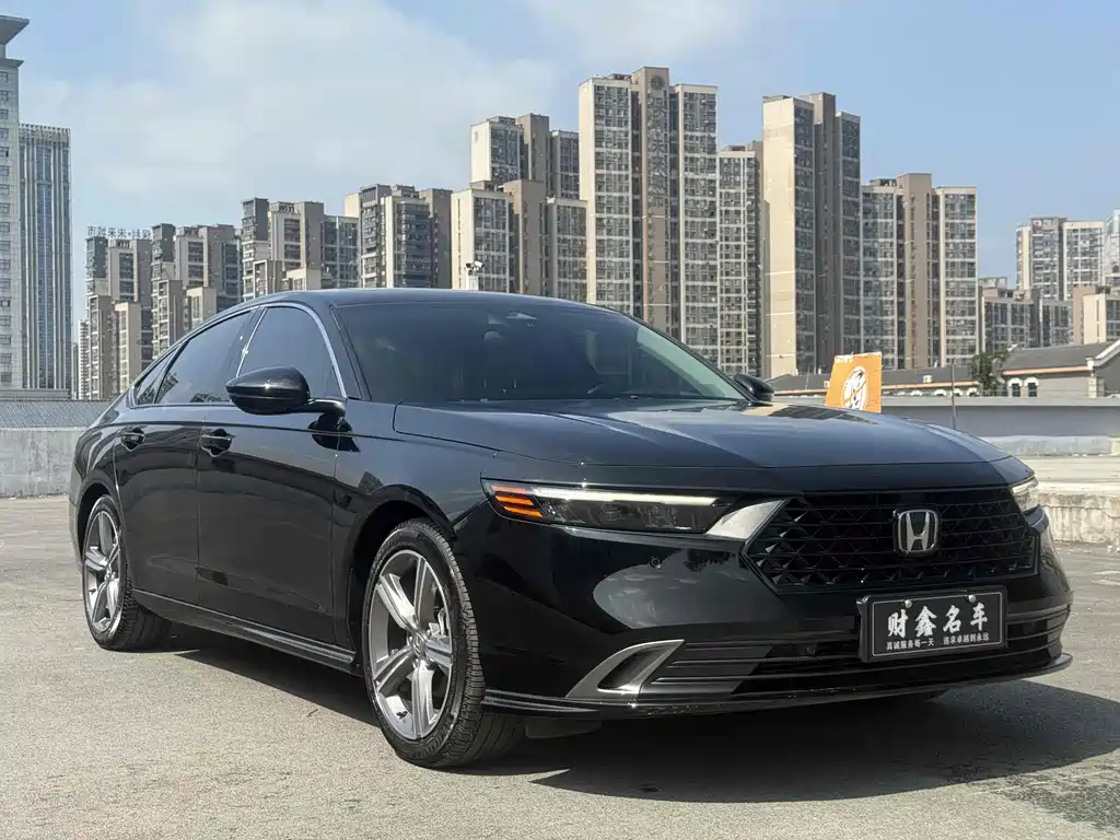 Honda Accord — фото 3