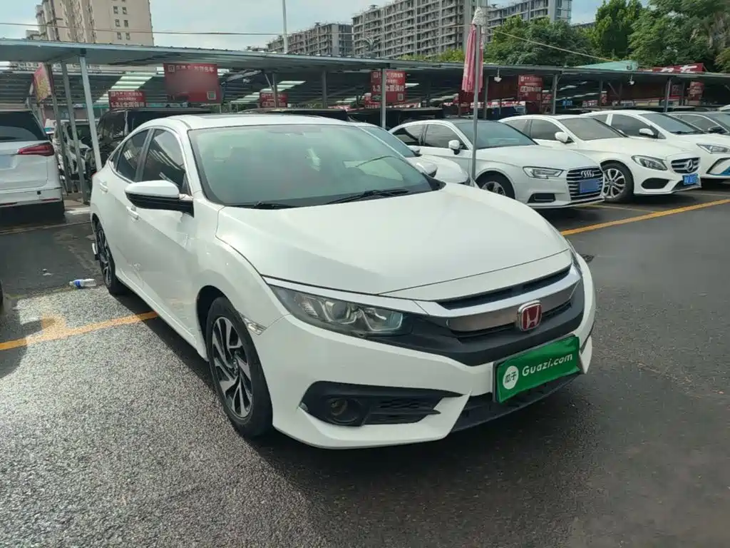 Honda Civic — фото 4