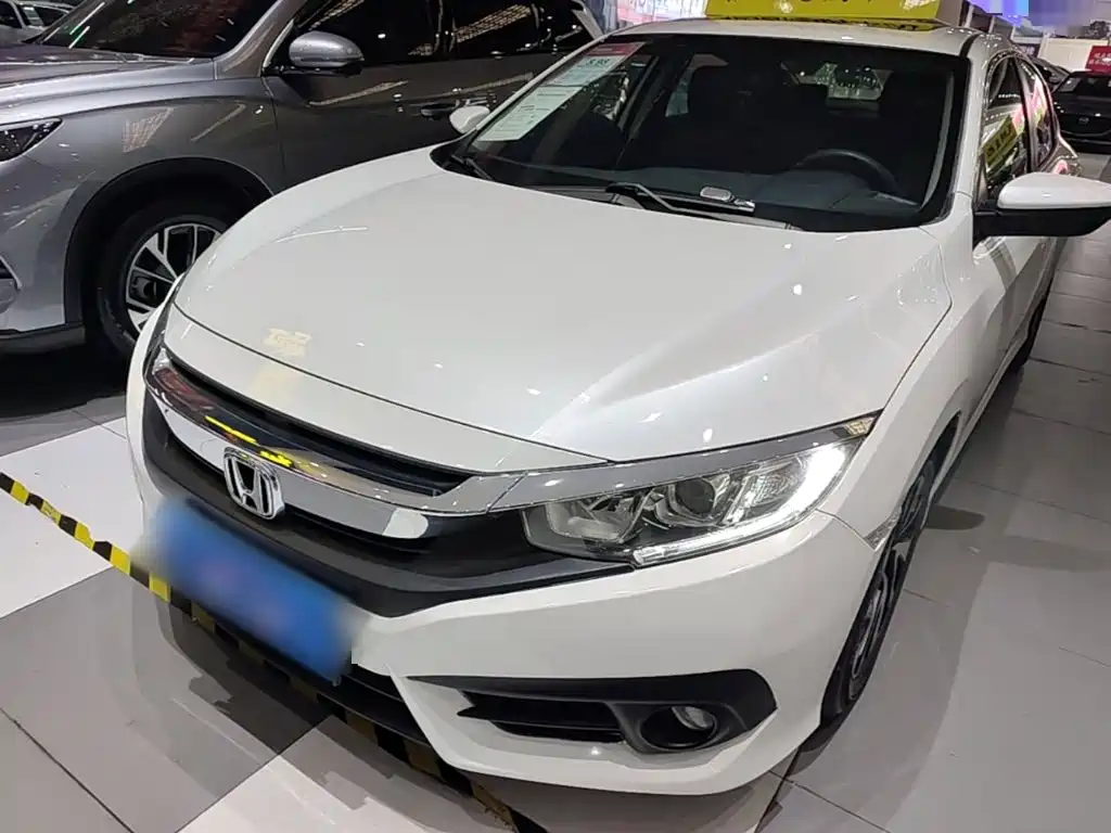 Honda Civic — фото 2