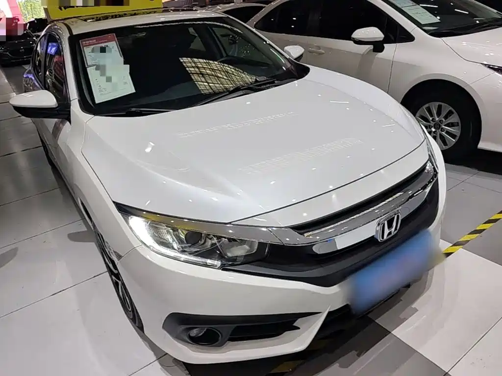 Honda Civic — фото 4