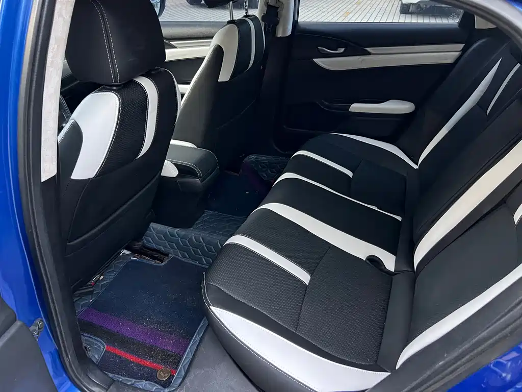 Honda Civic — фото 17