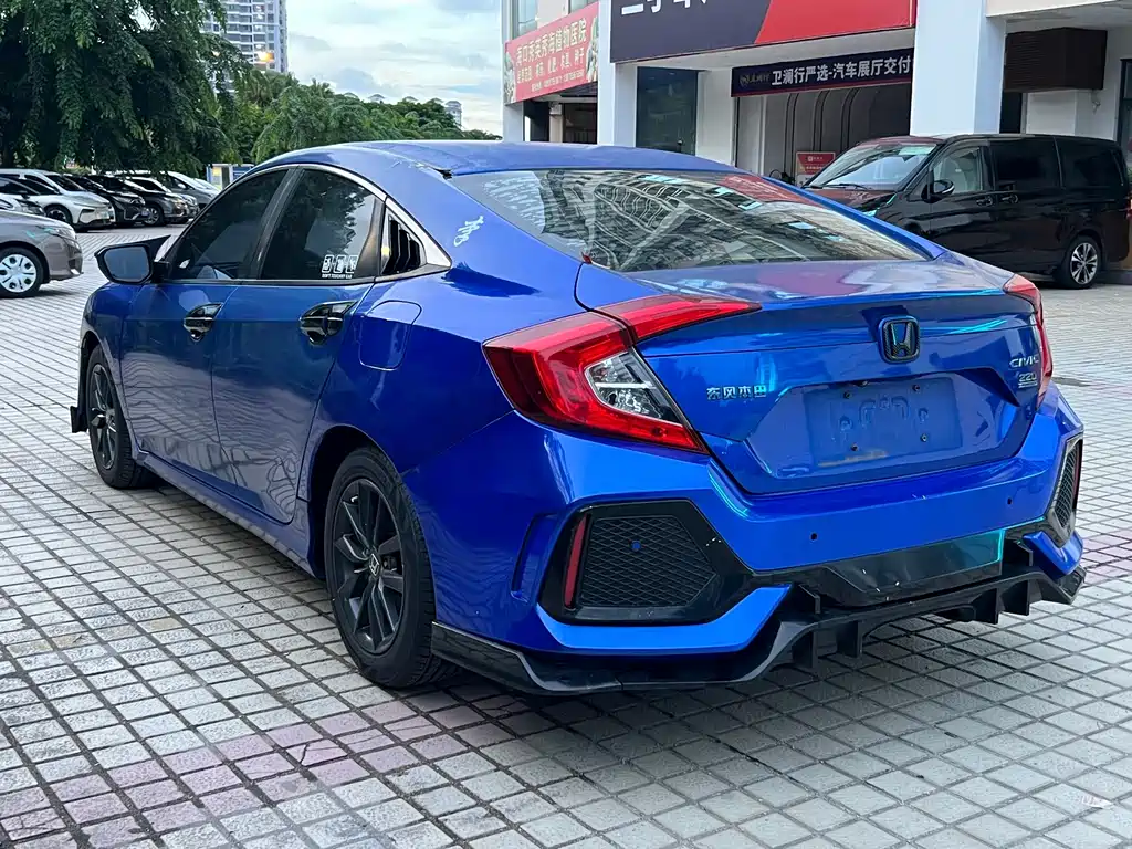 Honda Civic — фото 21