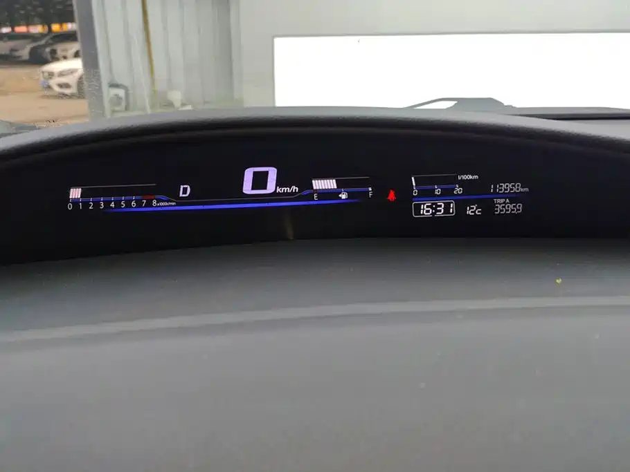 Honda Jade — фото 14