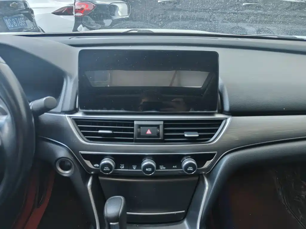 Honda Accord — фото 13