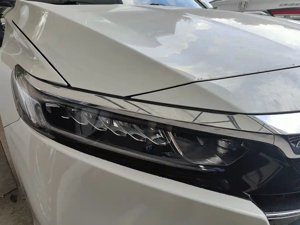 Honda Accord — фото 22