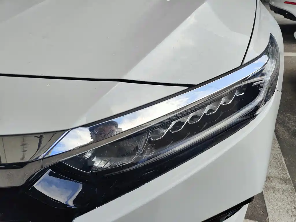Honda Accord — фото 23