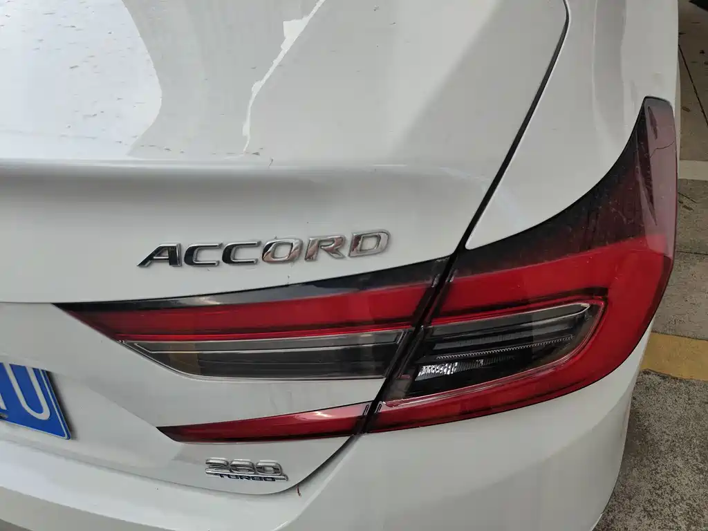 Honda Accord — фото 25